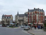 [Cliquez pour agrandir : 83 Kio] Reims - Hôtels près de la cathédrale.