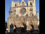 [Cliquez pour agrandir : 108 Kio] Lyon - La cathédrale Saint-Jean : la façade.