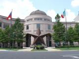 [Cliquez pour agrandir : 88 Kio] Austin - Bob Bullock Texas State history museum.