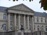 [Cliquez pour agrandir : 88 Kio] Amiens - Le palais de justice.