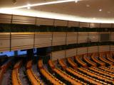 [Cliquez pour agrandir : 92 Kio] Bruxelles - Le Parlement européen : l'hémicycle.