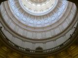 [Cliquez pour agrandir : 99 Kio] Austin - The Texas State Capitole: the dome inside the main building.