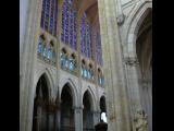 [Cliquez pour agrandir : 98 Kio] Tours - La cathédrale Saint-Gatien : la croisée du transept.