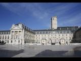 [Cliquez pour agrandir : 74 Kio] Dijon - Le palais des ducs de Bourgogne : la façade.