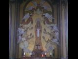 [Cliquez pour agrandir : 80 Kio] Anglet - L'église Sainte-Marie : le chœur : mosaïque représentant la Vierge à l'Enfant.