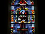 [Cliquez pour agrandir : 112 Kio] Nanteuil-le-Haudouin - L'église Saint-Pierre : vitrail : la foi : Sainte Thérèse de Lisieux.