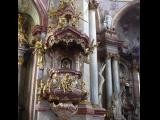 [Cliquez pour agrandir : 124 Kio] Prague - Église Saint-Nicolas à Mala Strana : la chaire.