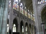 [Cliquez pour agrandir : 120 Kio] Saint-Denis - La basilique : la nef.