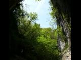 [Cliquez pour agrandir : 119 Kio] Zugarramurdi - L'entrée de la grotte.