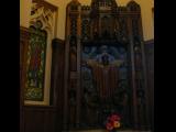 [Cliquez pour agrandir : 84 Kio] San Francisco - Saint Dominic's church: low relief sculpture.