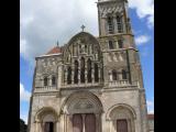 [Cliquez pour agrandir : 97 Kio] Vézelay - La basilique Sainte-Marie-Madeleine : la façade.