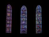 [Cliquez pour agrandir : 89 Kio] Lyon - La cathédrale Saint-Jean : les vitraux du chœur.