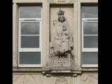 [Cliquez pour agrandir : 71 Kio] Lille - Le grand séminaire : la façade : détail.