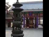 [Cliquez pour agrandir : 82 Kio] Shanghai - Le temple de Qibao : la cour intérieure.