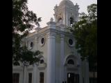 [Cliquez pour agrandir : 116 Kio] Agra - L'église Sainte-Marie.