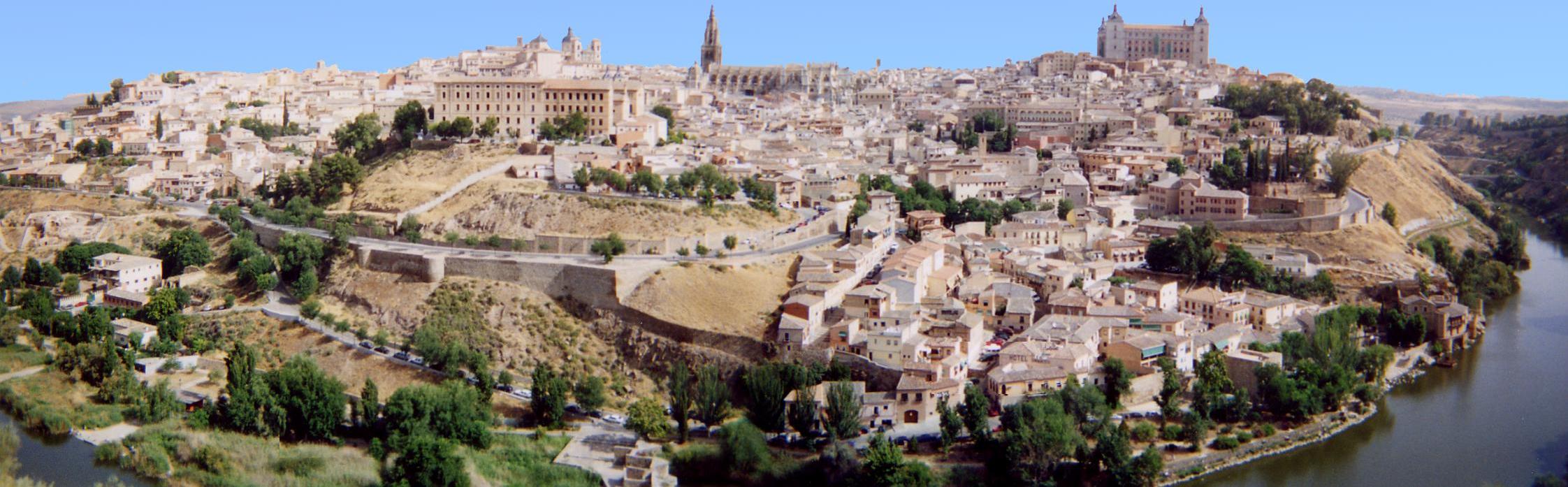 Tolède : Vue générale en Panoramique Ultra Haute Définition.