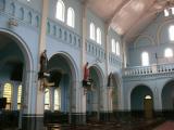 [Cliquez pour agrandir : 106 Kio] Ranchi - La cathédrale Sainte-Marie : la nef.