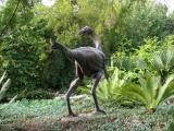 [Cliquez pour agrandir : 183 Kio] Austin - Zilker Botanical Garden: the dinosaur statue.