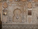 [Cliquez pour agrandir : 201 Kio] Jaipur - Le fort d'Amber : le hall des audiences privées (Diwan-i-Khas) : détail.