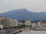 [Cliquez pour agrandir : 70 Kio] Pays Basque - La Rhune vue depuis Saint-Jean-de-Luz.