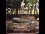 [Cliquez pour agrandir : 76 Kio] Aranjuez - Le Palais Royal : Fontaine des jardins.
