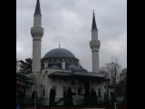 [Cliquez pour agrandir : 59 Kio] Berlin - La mosquée Şehitlik : l'extérieur.
