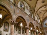 [Cliquez pour agrandir : 109 Kio] San Francisco - Saint Boniface's church: the nave.