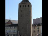 [Cliquez pour agrandir : 61 Kio] Strasbourg - Tour au bout d'un pont.