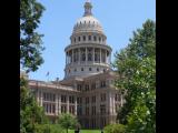 [Cliquez pour agrandir : 119 Kio] Austin - The Texas State Capitole: the main building.