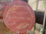 [Cliquez pour agrandir : 91 Kio] London - The British Museum: lackerware Chinese plate.