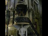 [Cliquez pour agrandir : 97 Kio] Rio de Janeiro - L'église Notre-Dame de Candelária : la chaire.
