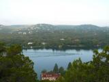 [Cliquez pour agrandir : 78 Kio] Austin - The Colorado River seen from Mount Bonnell.