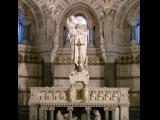 [Cliquez pour agrandir : 116 Kio] Lyon - La basilique Notre-Dame-de-Fourvière : l'église basse : le chœur : la statue de Saint Joseph.