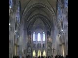[Cliquez pour agrandir : 95 Kio] Paris - La basilique Notre-Dame-du-Perpétuel-Secours : la nef.