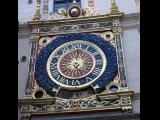 [Cliquez pour agrandir : 134 Kio] Rouen - Le Gros-horloge : un des cadrans.