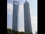 [Cliquez pour agrandir : 51 Kio] Shanghai - Le quartier Pudong : le Centre des Finances et la Jin Mao Tower.
