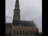 [Cliquez pour agrandir : 57 Kio] Arras - La Grande Place : le beffroi.