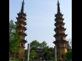 [Cliquez pour agrandir : 86 Kio] Suzhou - Les pagodes jumelles.