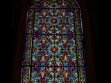 [Cliquez pour agrandir : 155 Kio] Paray-le-Monial - La basilique du Sacré-Cœur : vitrail.