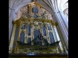 [Cliquez pour agrandir : 116 Kio] Ségovie - La cathédrale Sainte-Marie : retable.