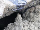 [Cliquez pour agrandir : 107 Kio] La Teste-de-Buch - La dune du Pyla : stalactites au pied de la dune.