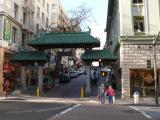 [Cliquez pour agrandir : 126 Kio] San Francisco - Chinatown: the gate.