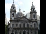 [Cliquez pour agrandir : 82 Kio] Rio de Janeiro - L'église Notre-Dame de Candelária : vue générale.