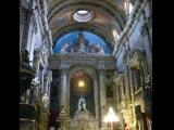 [Cliquez pour agrandir : 119 Kio] Rio de Janeiro - L'église Notre-Dame de Candelária : la nef et le chœur.