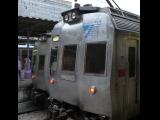 [Cliquez pour agrandir : 86 Kio] Rio de Janeiro - Train de voyageurs en gare centrale.