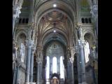 [Cliquez pour agrandir : 116 Kio] Lyon - La basilique Notre-Dame-de-Fourvière : l'église haute : la nef.