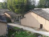 [Cliquez pour agrandir : 133 Kio] Baifeng - Maisons du village.