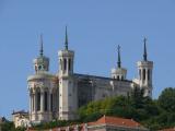 [Cliquez pour agrandir : 68 Kio] Lyon - La basilique Notre-Dame-de-Fourvière : vue générale.