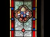 [Cliquez pour agrandir : 114 Kio] Anglet - L'église Saint-Léon : vitrail.