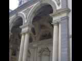 [Cliquez pour agrandir : 68 Kio] Prague - Le Sénat : Arches décorées.
